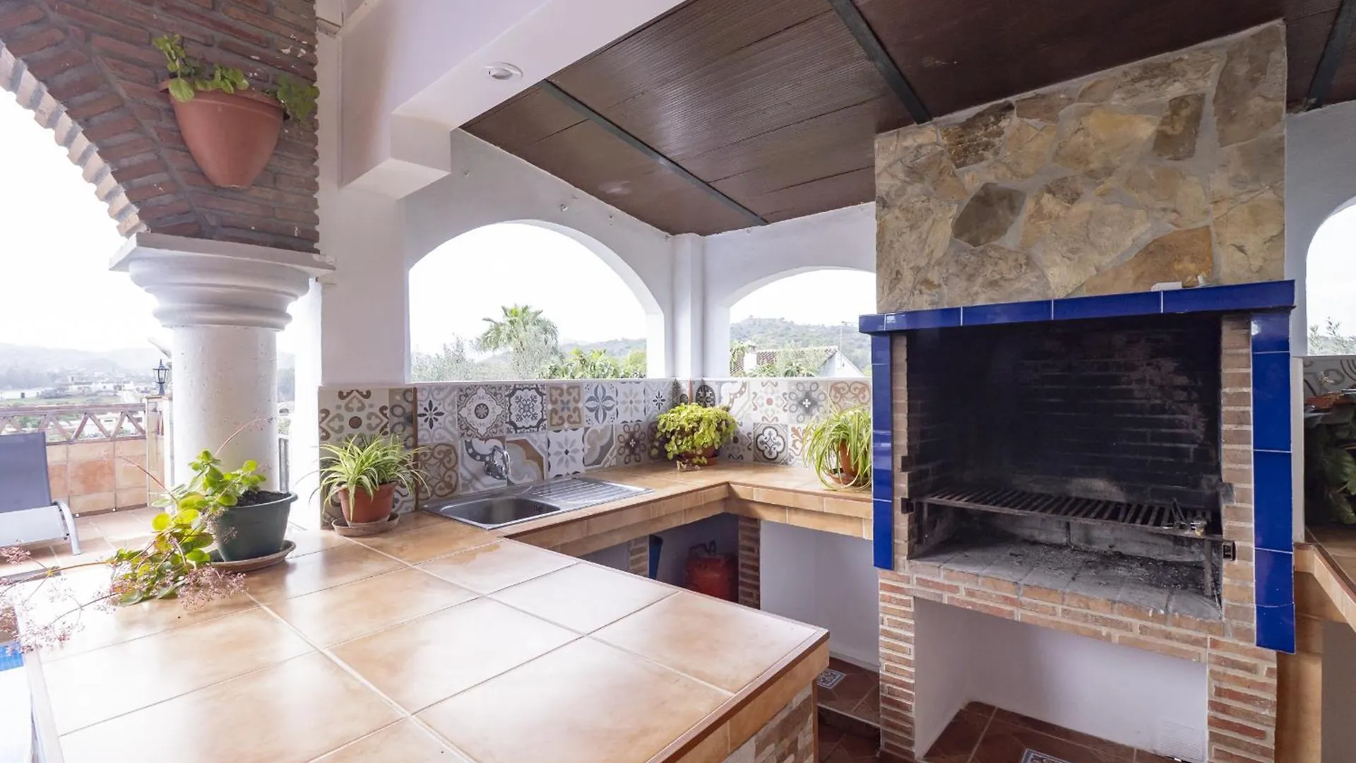 Cubo'S Finca Micaela Coin Spain
